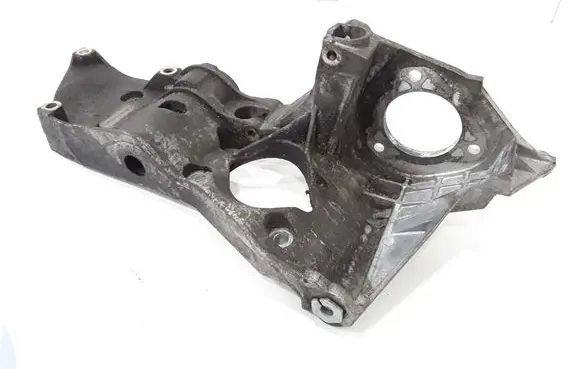Skoda Fabia Mk1 (6Y) Generator/alternator bracket 038903143AC