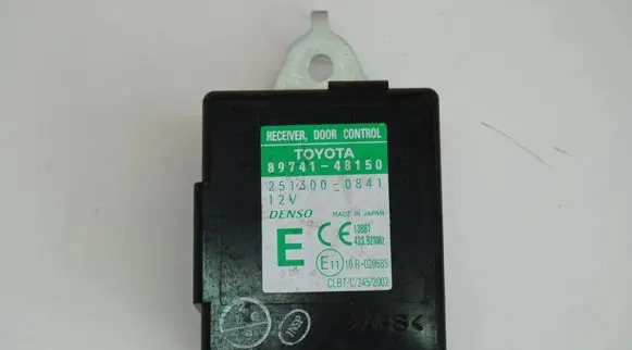 Lexus RX 330 - 350 - 400H Other devices 8974148150