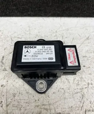 Mercedes-Benz E W211 ESP acceleration yaw rate sensor A0035420318 0265005267