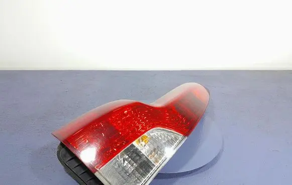 Rear/tail lights