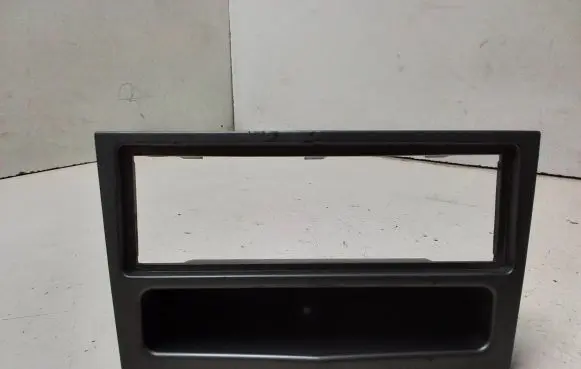 Opel Astra H Radio/GPS head unit trim 
