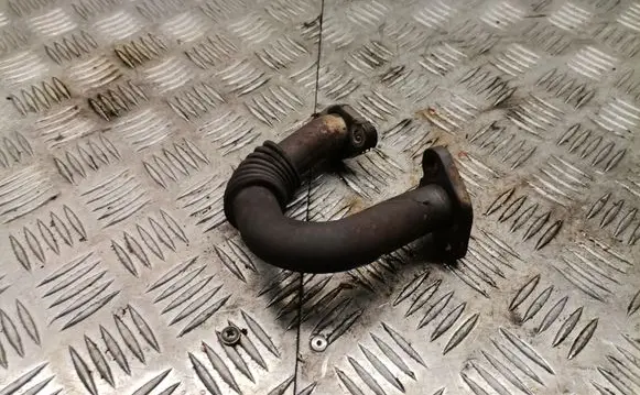Audi A3 S3 A3 Sportback 8P EGR valve line/pipe/hose