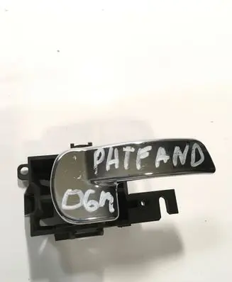 Nissan Pathfinder R51 Front door interior handle 8318D
