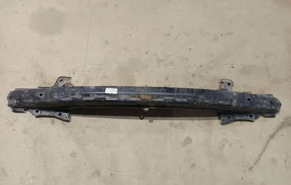 Volkswagen Golf IV Front bumper cross member 