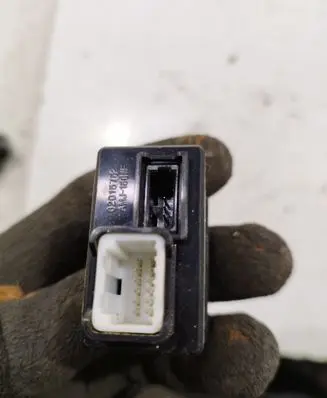 Hyundai i40 USB socket connector 961203Z5504X