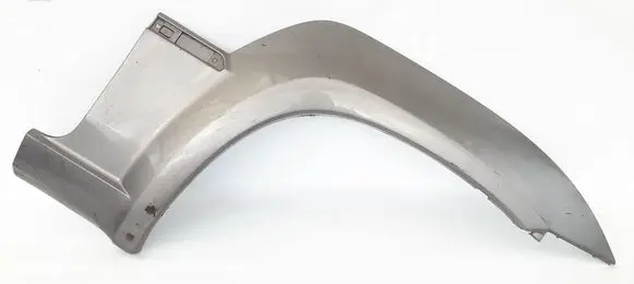 Front bumper splitter molding
