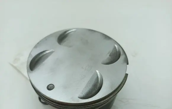 Cadillac SRX Piston 062121417 161036038