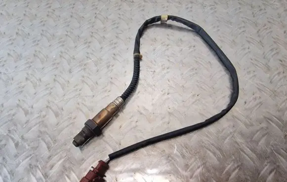Audi A8 S8 D3 4E Lambda probe sensor 079906265D