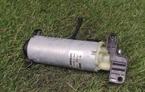 Seat adjustment motor