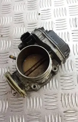 Audi A6 S6 C5 4B Throttle valve 078133063ak