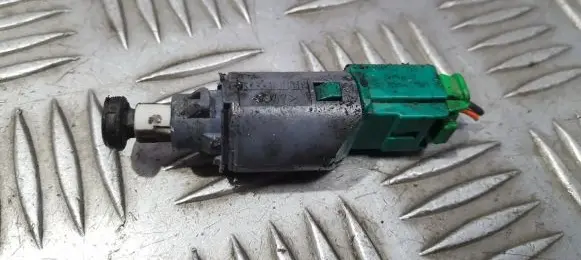 Renault Megane III Brake pedal sensor switch 253250007R 12781