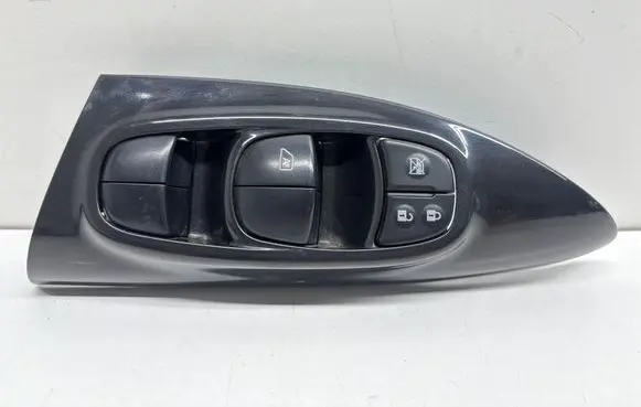 Nissan Juke I F15 Electric window control switch 809611KM3A