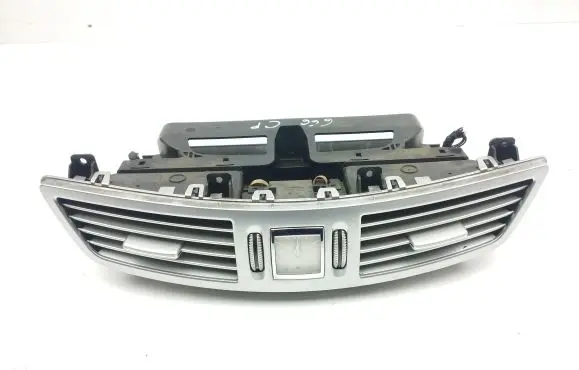 Mercedes-Benz S W221 Dash center air vent grill 05569001 05569000