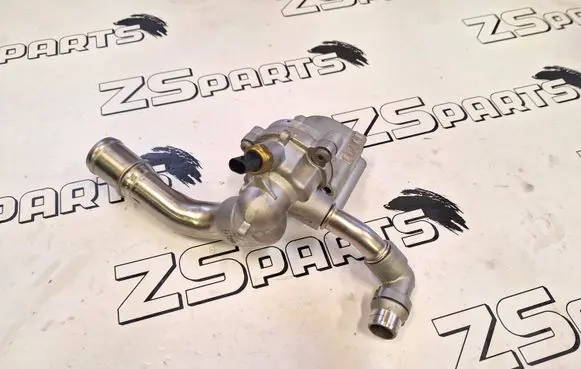Jeep Wrangler Thermostat housing 05048714AA 3300A00352