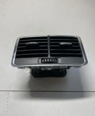 Audi A6 S6 C6 4F Rear air vent grill 4F0819203B