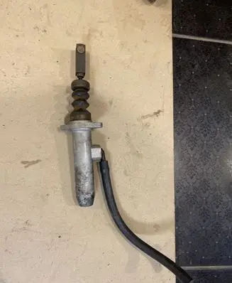 Audi Cabriolet B3 8G Clutch master cylinder 893721401