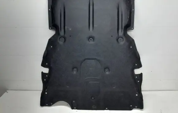 BMW 1 F20 F21 Engine splash shield/under tray 51757241814