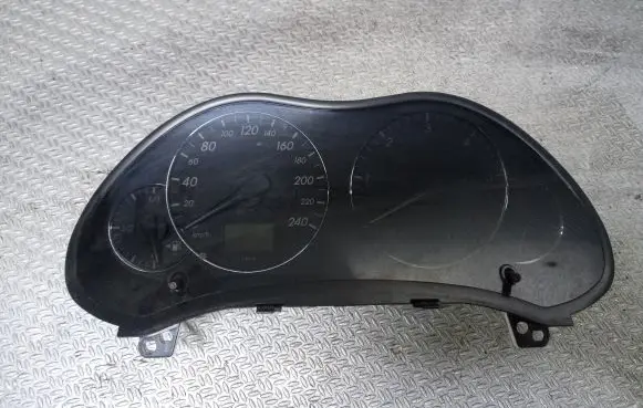 Toyota Avensis T250 Speedometer (instrument cluster) 8380005630K