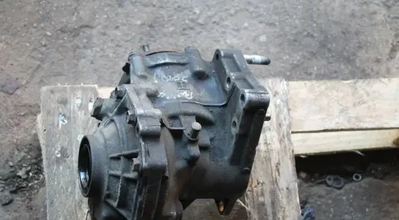 Front differential