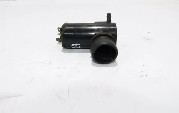 Mitsubishi Pajero Windscreen/windshield washer pump 8603101260