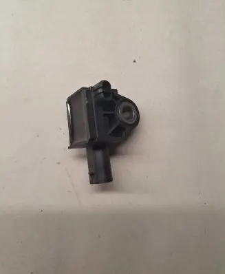 Chrysler Pacifica Airbag deployment crash/impact sensor 68174975AA