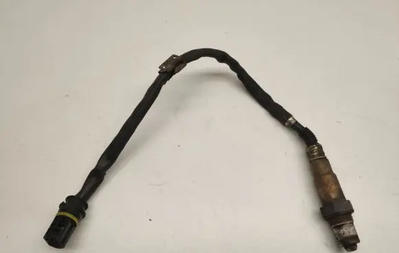Mercedes-Benz CLS C219 Lambda probe sensor A0015400517