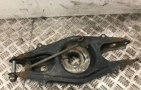 Mercedes-Benz C W204 Rear upper control arm/wishbone