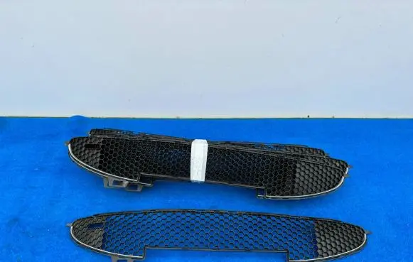 Peugeot 206 Front bumper lower grill 9648292477