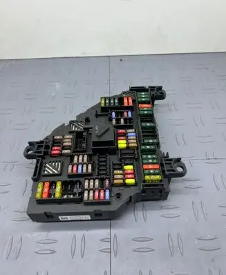 BMW 5 F10 F11 Fuse box set 317033451F 9252813 02465373
