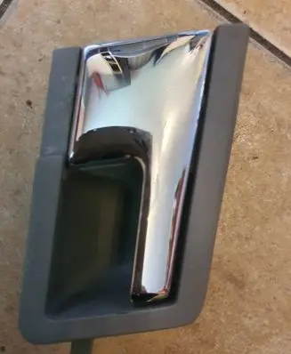 Front door interior handle