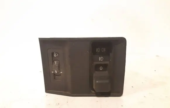 Fog light switch