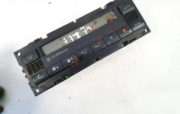 Volkswagen PASSAT B5.5 Climate control unit 3b1907044h 28-aug-01