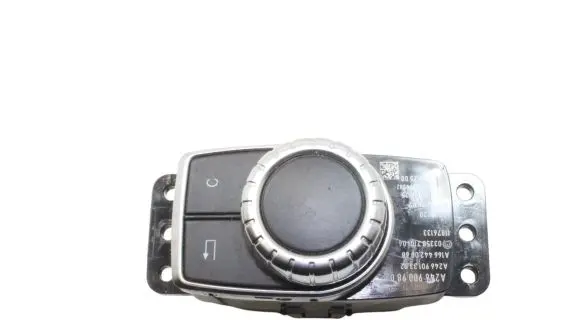 Mercedes-Benz B W246 W242 Head unit multimedia control A2469009802 A2469013302