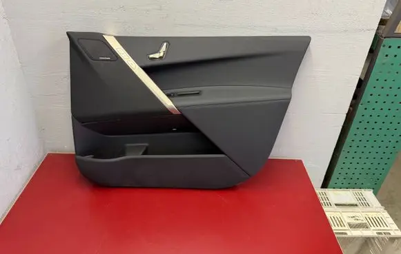 BMW iX Front door card panel trim 