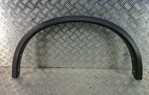 Nissan X-Trail T32 Front arch trim 638614CE1A