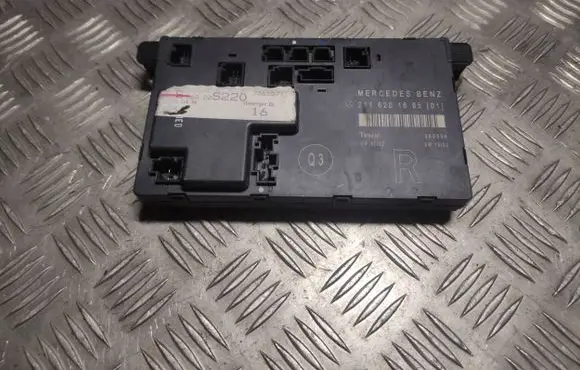 Mercedes-Benz E W211 Door control unit/module 2118201685 355556