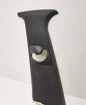 BMW X5 E70 (B) pillar trim (top) 51437129751