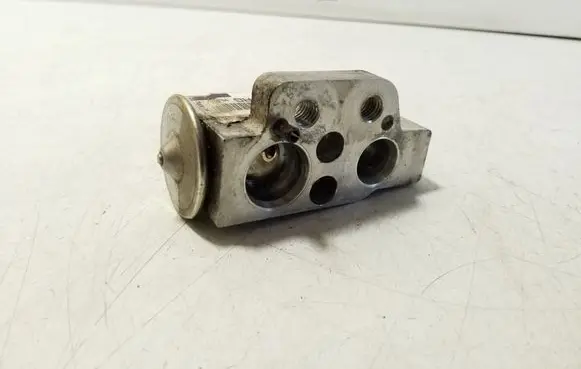 Audi TT TTS Mk2 Air conditioning (A/C) expansion valve 1K2820103