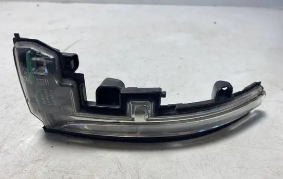 Land Rover Range Rover Evoque L538 Mirror indicator light 20163101