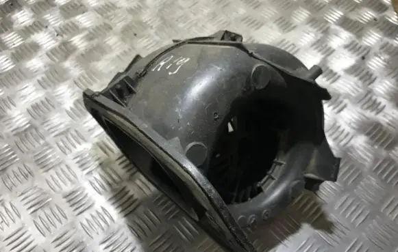 Renault 19 Heater fan/blower 7700811864 a36105718v