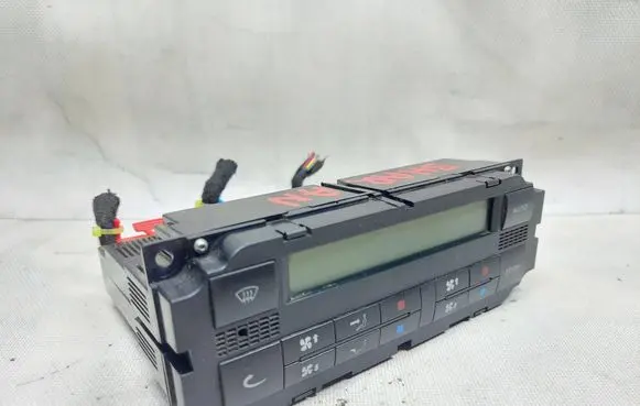 Volkswagen Sharan Climate control unit 7m3907040b