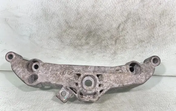 Mini One - Cooper Coupe R56 Engine mounting bracket 22116772092 67171110