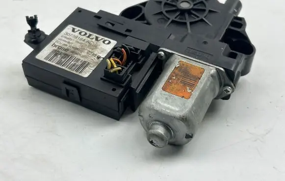 Volvo V50 Rear door window regulator motor 30739184AC 07W203 973628102