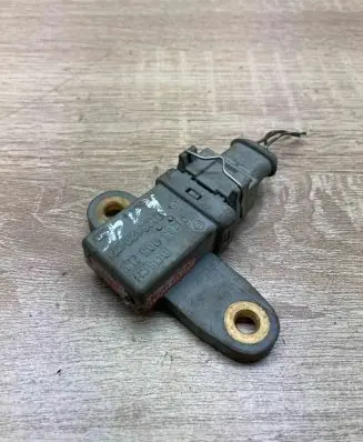 Mercedes-Benz A W168 Airbag deployment crash/impact sensor 0125420417 0265005113