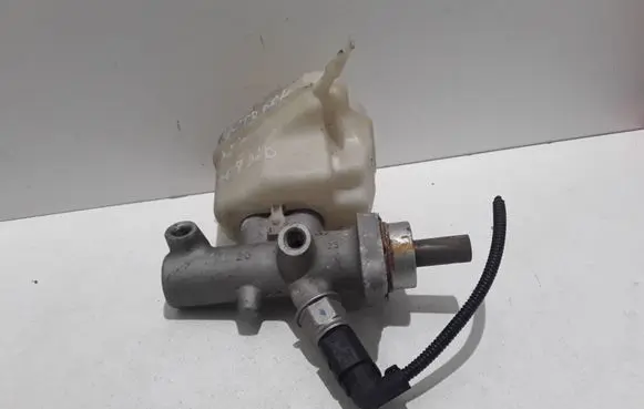 Volkswagen Touareg I Master brake cylinder 4B0973712