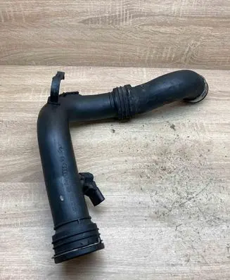 Volkswagen Touran I Intercooler hose/pipe 1K0145762 038906051C