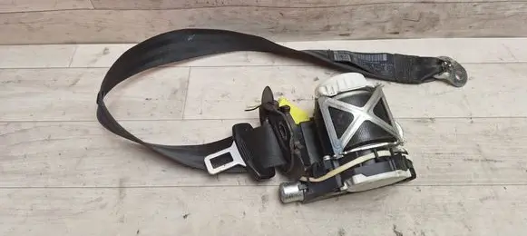 Volkswagen PASSAT B6 Front seatbelt 3C1857705F YD419094082 34052237