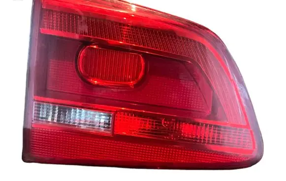 Volkswagen Touran II Tailgate rear/tail lights 176443 176452L