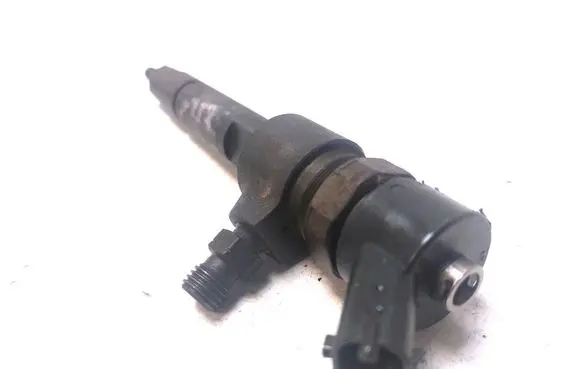 Opel Zafira B Fuel injector 0445110165