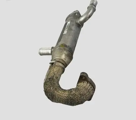 Jaguar S-Type EGR valve cooler 4R8Q9Y493BJ 215970053 427561